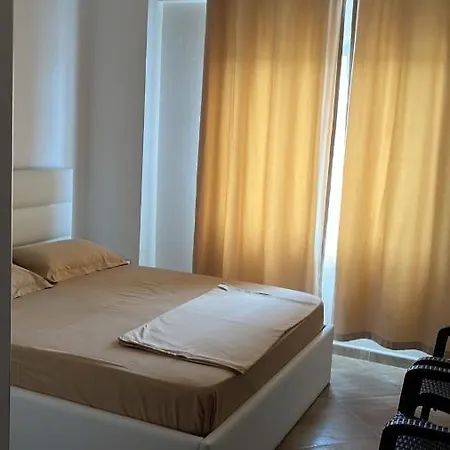 Apartament * Sarandë
